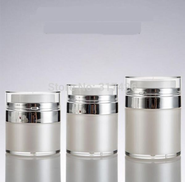 15g pearl white/gold airless cream jar with silver collar ,transparent lid ,airless emulsion bottle ,airless lotion bottle
15g pearl white/gold airless cream jar with silver collar ,transparent lid ,airless emulsion bottle ,airless lotion bottle
