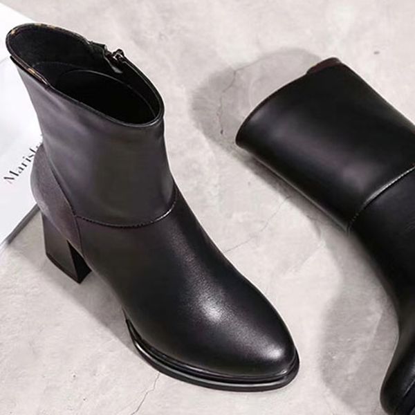 new martin boots ladies short designer's women shoes high-heeled women boots with leather banquet fashion boots, Black
new martin boots ladies short designer's women shoes high-heeled women boots with leather banquet fashion boots, Black