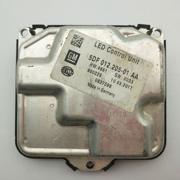 oem used for hella 5df012205-20 led ballast control unit module 5df 012.205-20/ made in germany 0837596
oem used for hella 5df012205-20 led ballast control unit module 5df 012.205-20/ made in germany 0837596