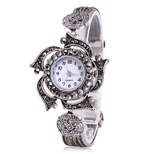 women round full diamond stainless steel bracelet watch analog quartz clock gift movement wrist watch orologio reloj dama *l, Slivery;brown
women round full diamond stainless steel bracelet watch analog quartz clock gift movement wrist watch orologio reloj dama *l, Slivery;brown