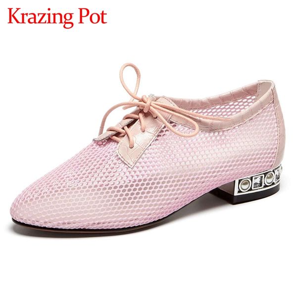krazing pot large size cow leather air mesh pointed toe med heel special design young lady streetwear fashion women pumps l51, Black
krazing pot large size cow leather air mesh pointed toe med heel special design young lady streetwear fashion women pumps l51, Black