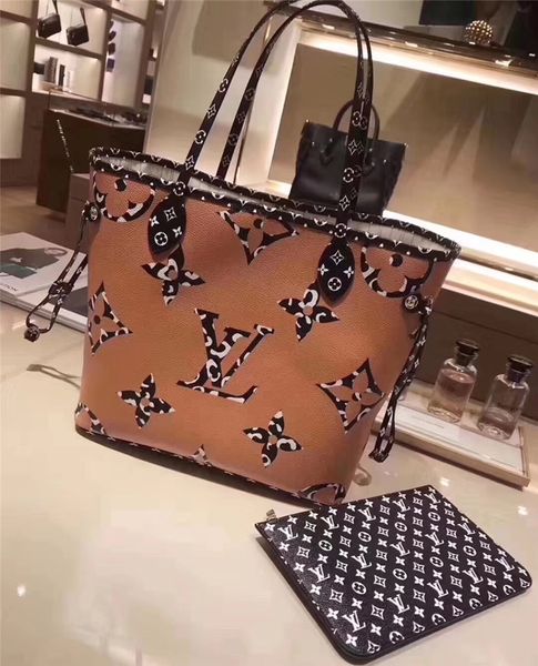 19 leather oxidate de igner europe neverfull l letter handbag women de igner handbag monogrram tote with pouch handbag pur e backpack
19 leather oxidate de igner europe neverfull l letter handbag women de igner handbag monogrram tote with pouch handbag pur e backpack
