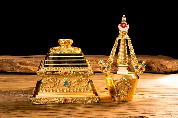 770g 6.7" or 17cm gold blessing buddhist shrine religion metal tibet tibetan tantric buddhism alloy bodhi tower stupa
770g 6.7" or 17cm gold blessing buddhist shrine religion metal tibet tibetan tantric buddhism alloy bodhi tower stupa