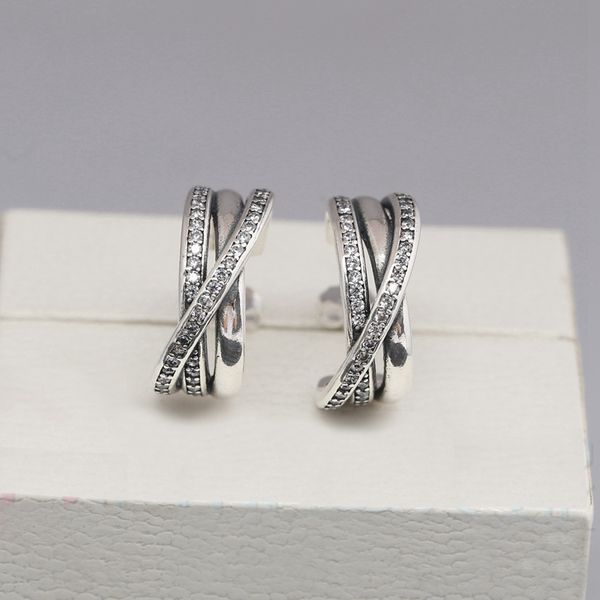 wholesale- cz diamond stud earrings 925 sterling silver plated rose gold with original box temperament ladies earrings for pandora jewelry, Golden;silver
wholesale- cz diamond stud earrings 925 sterling silver plated rose gold with original box temperament ladies earrings for pandora jewelry, Golden;silver