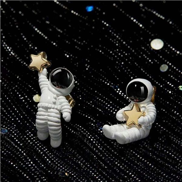 selling creative korean star astronauts ladies fashion earrings silver ladies personality surprise jewelry z5p, Golden;silver
selling creative korean star astronauts ladies fashion earrings silver ladies personality surprise jewelry z5p, Golden;silver