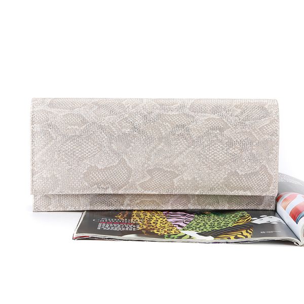 factory direct wholesale handmade pu evening bag new style snakeskin clutch for wedding banquet party porm
factory direct wholesale handmade pu evening bag new style snakeskin clutch for wedding banquet party porm