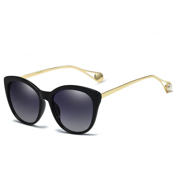 new fashion designer pearl decorated metal sunglasses high definition ocean lens and glasses for women uv protection retro eyewear, White;black
new fashion designer pearl decorated metal sunglasses high definition ocean lens and glasses for women uv protection retro eyewear, White;black