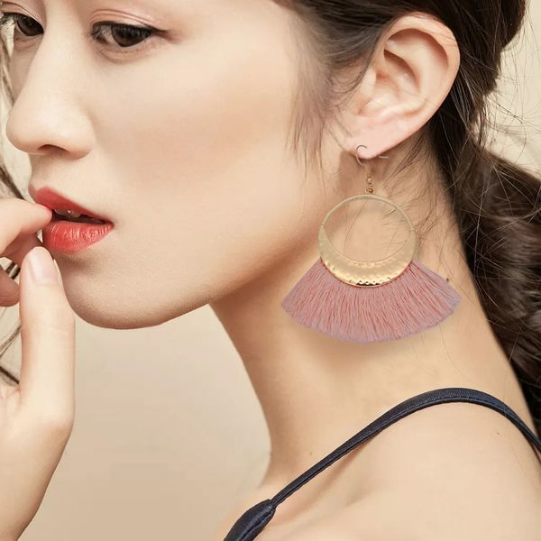 wool tassel eardrop woven fabric circle fan-shaped golden earrings bohemian accessories
wool tassel eardrop woven fabric circle fan-shaped golden earrings bohemian accessories