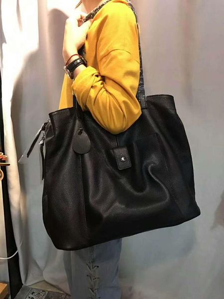 big casual shoulder bags for women 2019 100% genuine leather luxury handbag designer large hobos bag solid color women tote bag
big casual shoulder bags for women 2019 100% genuine leather luxury handbag designer large hobos bag solid color women tote bag