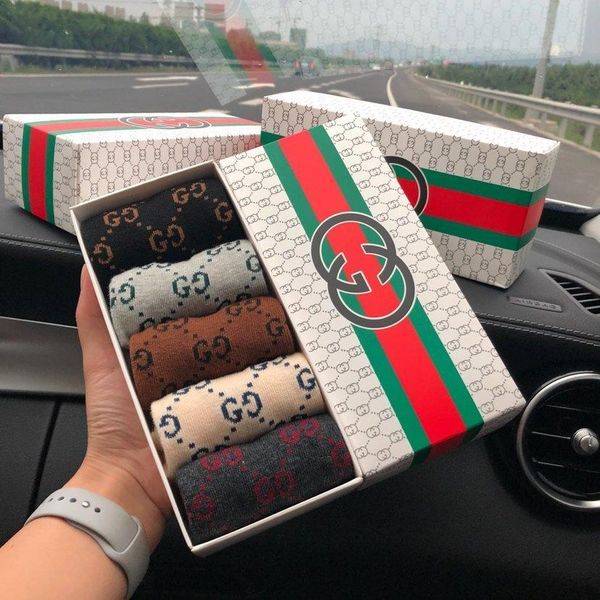 autumn and winter new couple socks in tube stockings luxury design socks original materials socks supply, Silver
autumn and winter new couple socks in tube stockings luxury design socks original materials socks supply, Silver