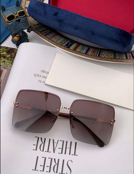 2020 summer mens womens designer sunglasses g09008 letters goggle sunglasses uv400 3 colors highly quality with box, White;black
2020 summer mens womens designer sunglasses g09008 letters goggle sunglasses uv400 3 colors highly quality with box, White;black