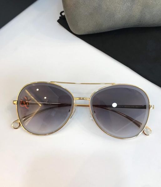 latest selling popular fashion 4260 women sunglasses mens sunglasses men sunglasses gafas de sol sun glasses uv400 lens with box, White;black
latest selling popular fashion 4260 women sunglasses mens sunglasses men sunglasses gafas de sol sun glasses uv400 lens with box, White;black