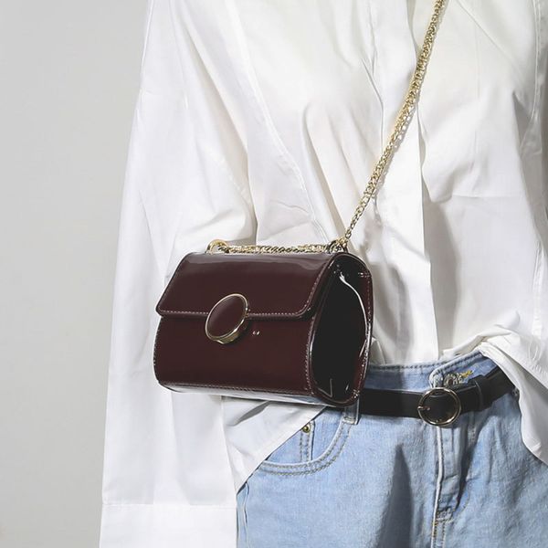 women fashion patent leather shoulder bags new cover crossbody bags chain wild shoulder small square package handbags
women fashion patent leather shoulder bags new cover crossbody bags chain wild shoulder small square package handbags