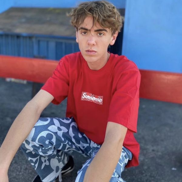 19fw бандана box logo tshirt mens конструктора tshirt модные letters printed тройники street style luxury hiphop сыпучие tshirts 8 цветов, White;black
19fw бандана box logo tshirt mens конструктора tshirt модные letters printed тройники street style luxury hiphop сыпучие tshirts 8 цветов, White;black