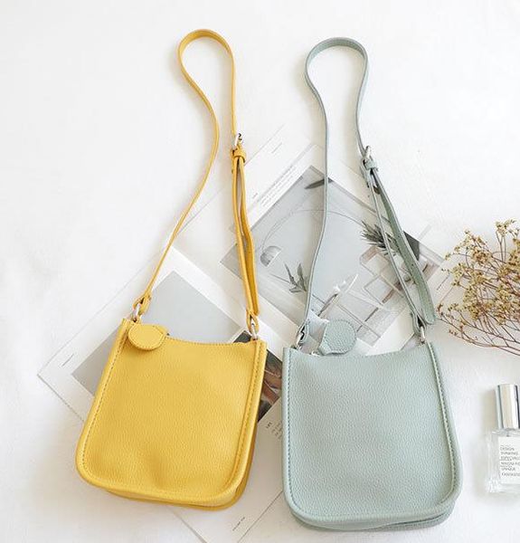 summer early autumn style simple solid color messenger bag small fresh soft leather shoulder bag solid color small square
summer early autumn style simple solid color messenger bag small fresh soft leather shoulder bag solid color small square