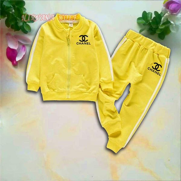 kids designer clothes girls chel 2pcs/sets children sports sets long sleeve coats 90% cotton letters logo kids sets, White
kids designer clothes girls chel 2pcs/sets children sports sets long sleeve coats 90% cotton letters logo kids sets, White