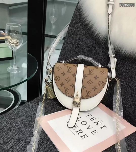New fa hion vintage handbag women bag handbag wallet for ladie cro body bag wallet female leather houlder bag ll4123
New fa hion vintage handbag women bag handbag wallet for ladie cro body bag wallet female leather houlder bag ll4123