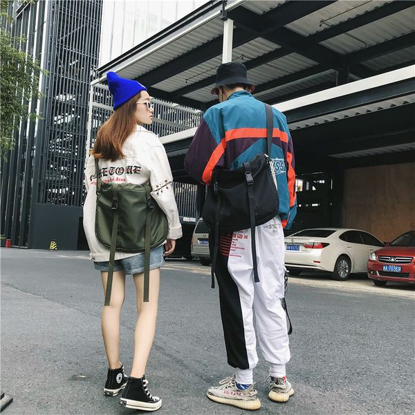 chest bag for men women waterproof nylon shoulder bag hip hop streetwear functional student crossbody harajuku style fashion
chest bag for men women waterproof nylon shoulder bag hip hop streetwear functional student crossbody harajuku style fashion