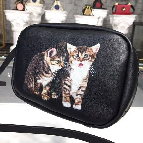 2019 горячие продажи женщин дизайнерские сумки роскошные кристалл cat pattern decorbag мода сумки на ремне цепи сумка из натуральной кожи ко
2019 горячие продажи женщин дизайнерские сумки роскошные кристалл cat pattern decorbag мода сумки на ремне цепи сумка из натуральной кожи ко