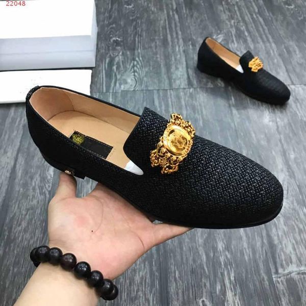 men peas shoes, leather casual leather comfortable breathable low-flat shoes, men rubber sole, size 39-46, Black
men peas shoes, leather casual leather comfortable breathable low-flat shoes, men rubber sole, size 39-46, Black
