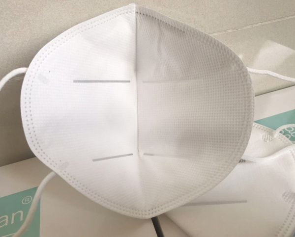 in stock ce respirator mask ffp2 masks kn95 face mask disposable anti dust protective dustproof pm2.5 protective mask new wholesale
in stock ce respirator mask ffp2 masks kn95 face mask disposable anti dust protective dustproof pm2.5 protective mask new wholesale