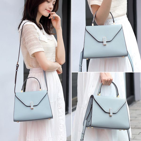 2019 luxury bag woman genuine leather kylie package joker single shoulder satchel woman package handbags exceed fire temperament goddess
2019 luxury bag woman genuine leather kylie package joker single shoulder satchel woman package handbags exceed fire temperament goddess