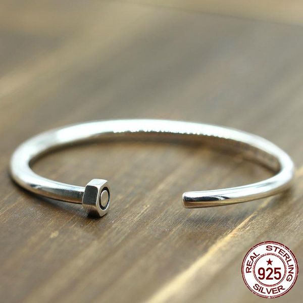 s925 sterling silver man woman bracelet retro personality simple jewelry rivet opening a lifetime bracelet to send a gift of love 2018 hot, Black
s925 sterling silver man woman bracelet retro personality simple jewelry rivet opening a lifetime bracelet to send a gift of love 2018 hot, Black