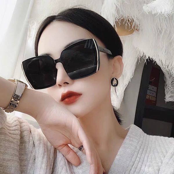 женщины мужчины luxury cолнцезащитные очки rero солнцезащитные очки бесплатная доставка новый интернет знаменитости знаменитости вдохновленн, White;black
женщины мужчины luxury cолнцезащитные очки rero солнцезащитные очки бесплатная доставка новый интернет знаменитости знаменитости вдохновленн, White;black