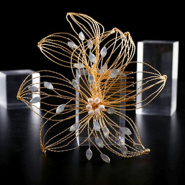 other trixy h257 wired crystal rhinestone wedding hair comb handmade pin bridal headpieces jewelry for bride, Golden;white
other trixy h257 wired crystal rhinestone wedding hair comb handmade pin bridal headpieces jewelry for bride, Golden;white