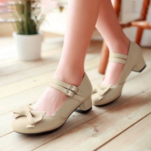 new pumps shoes women round toe buckle round toe square heels med heels shoes big size 34-46, Black
new pumps shoes women round toe buckle round toe square heels med heels shoes big size 34-46, Black