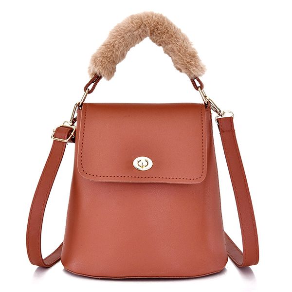 2019 new vintage women lady shoulder crossbody bag plush handle pu for mobile phone money messenger bags for women
2019 new vintage women lady shoulder crossbody bag plush handle pu for mobile phone money messenger bags for women