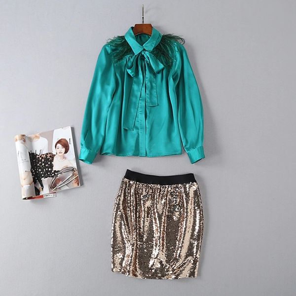 european dark green long-sleeved shirt + ostrich hair belt sequins skirt set, White
european dark green long-sleeved shirt + ostrich hair belt sequins skirt set, White