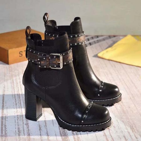 fashion designer women boots star trail lace-up ankle boots with heavy-duty soles leisure lady boots by bag07 lx2328, Black;grey
fashion designer women boots star trail lace-up ankle boots with heavy-duty soles leisure lady boots by bag07 lx2328, Black;grey