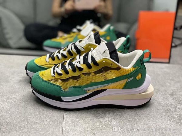 2020 authentic sacai pegasus vaporfly sp men running shoes string black villain red neptune green man sneakers with box
2020 authentic sacai pegasus vaporfly sp men running shoes string black villain red neptune green man sneakers with box