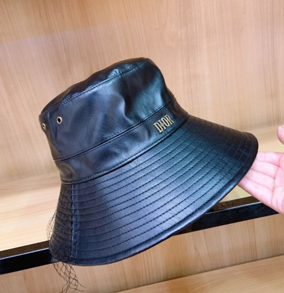 designercaps caps brandcaps men women cotton vintage casual brandcaps outdoor exercise sports trucker hats qs3 20022019y, Black;white
designercaps caps brandcaps men women cotton vintage casual brandcaps outdoor exercise sports trucker hats qs3 20022019y, Black;white