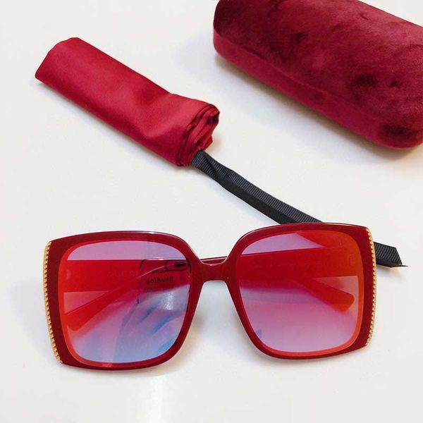 2020 new fashion designer ladies sunglasses 4898 large square frame summer style uv 400 protective glasses with original box, White;black
2020 new fashion designer ladies sunglasses 4898 large square frame summer style uv 400 protective glasses with original box, White;black