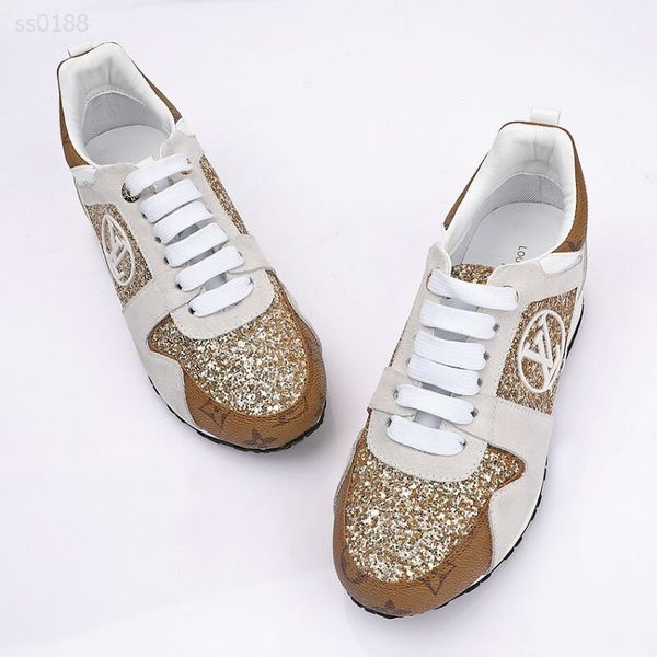 autumn and winter new low-shoes men and women super fire sports shoes european station leather casual shoes authentic for men shoe, Black
autumn and winter new low-shoes men and women super fire sports shoes european station leather casual shoes authentic for men shoe, Black