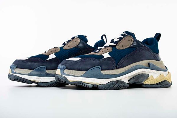 size 35-45 old tesss.gomma shoe men women running shoes blue triple-s sneakers dad casual shoes sports shoes
size 35-45 old tesss.gomma shoe men women running shoes blue triple-s sneakers dad casual shoes sports shoes