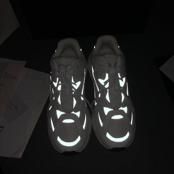 2020 new mesh men's and women's sports shoes breathable basketball running shoes wild lightweight casual shoes4
2020 new mesh men's and women's sports shoes breathable basketball running shoes wild lightweight casual shoes4
