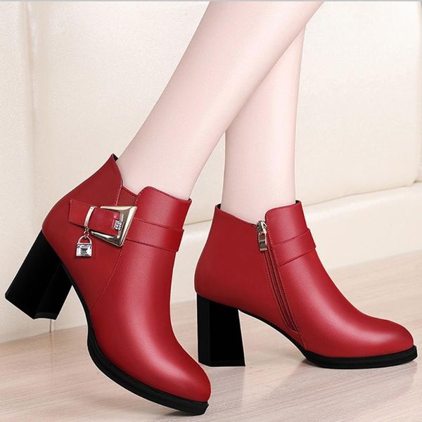 crystal bling ankle boots woman shoes leather waterproof short boots for woman large size platform drop, Black
crystal bling ankle boots woman shoes leather waterproof short boots for woman large size platform drop, Black