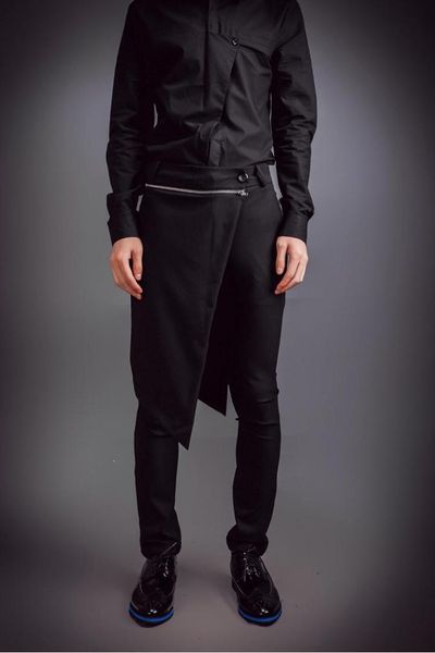 2019 new punk men's trousers korean version of the slim black harem pants hair stylist personality fashion skirts pants
2019 new punk men's trousers korean version of the slim black harem pants hair stylist personality fashion skirts pants