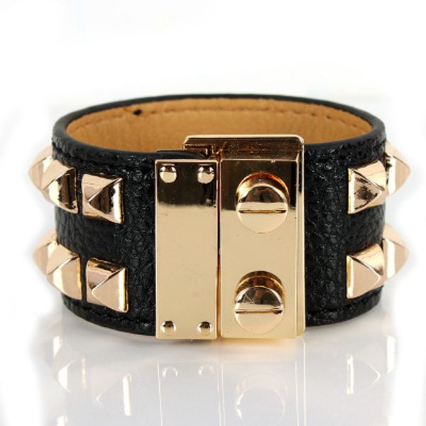 new alloy fashion punk skin mass quality bracelet wide version pu learther skin hand with machine bangle love bracelet jewelry wholesale, Golden;silver
new alloy fashion punk skin mass quality bracelet wide version pu learther skin hand with machine bangle love bracelet jewelry wholesale, Golden;silver