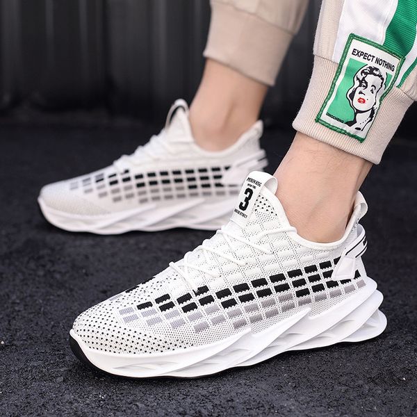 2020 spring men trainers shoes running shoes men wild casual sports male tides outdoor breathable training blade sneakers
2020 spring men trainers shoes running shoes men wild casual sports male tides outdoor breathable training blade sneakers