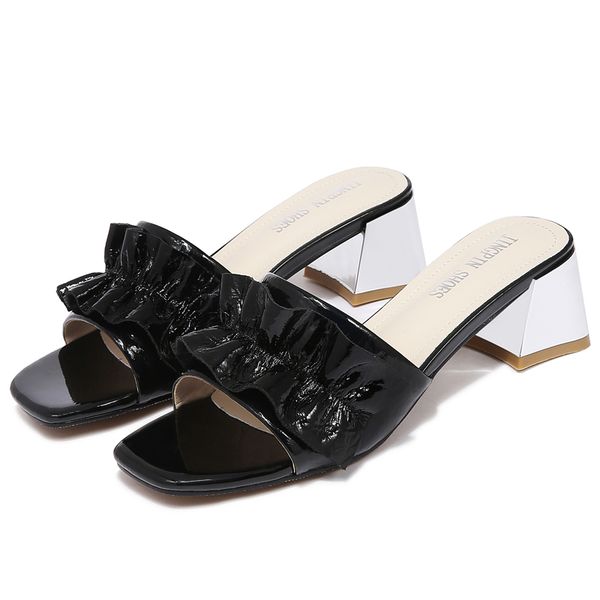 sandals pleated flowers women square heels med 4.5 cm slippers black/white shoes for woman 2-9571
sandals pleated flowers women square heels med 4.5 cm slippers black/white shoes for woman 2-9571