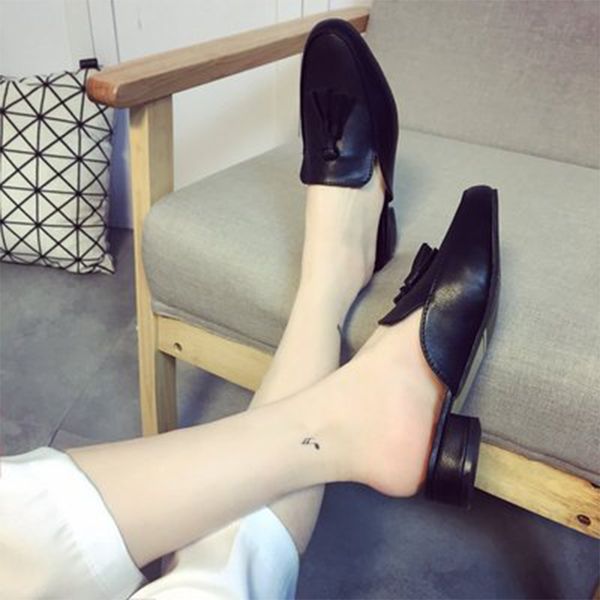 woman tassel mules women slippers pu leather ladies outdoor slides low heels female slip on shoes women's casual footwear 2020, Black
woman tassel mules women slippers pu leather ladies outdoor slides low heels female slip on shoes women's casual footwear 2020, Black