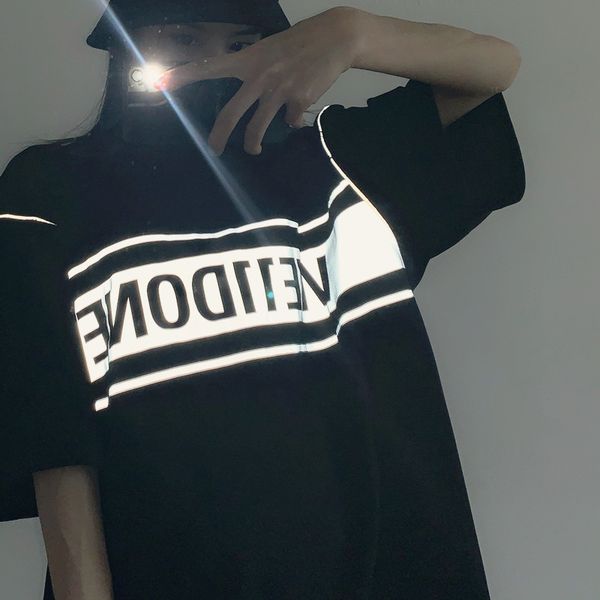 checked we11done short sleeve 3m reflective welldone printed loose oversize short sleeve women couple t-shirt, Red 
checked we11done short sleeve 3m reflective welldone printed loose oversize short sleeve women couple t-shirt, Red