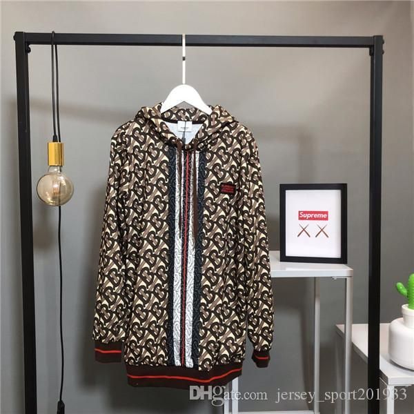 19aw paris bbr hoodie long sleeve full printed hooded pullovers fashion clothing streetwear casual jacket outdoor sweatshirts women men coat, Gray;blue
19aw paris bbr hoodie long sleeve full printed hooded pullovers fashion clothing streetwear casual jacket outdoor sweatshirts women men coat, Gray;blue