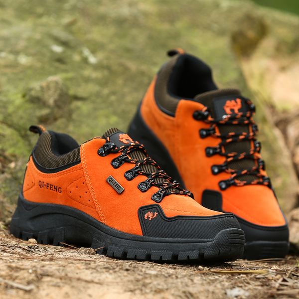 2019 new men boots winter outdoor sneakers mens snow boots keep warm plush plush ankle snow work casual shoes 36-44, Black
2019 new men boots winter outdoor sneakers mens snow boots keep warm plush plush ankle snow work casual shoes 36-44, Black