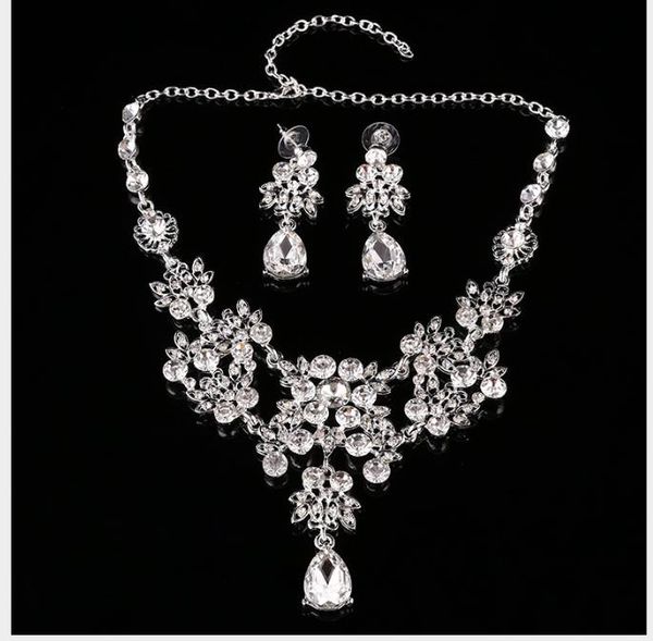 wedding diamond pearl marriage jewelry headwear set bride alloy crown, Slivery;golden
wedding diamond pearl marriage jewelry headwear set bride alloy crown, Slivery;golden