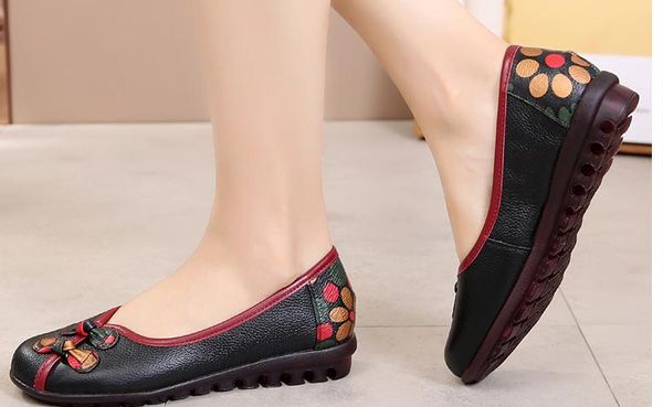 2019 women's shoes in spring and autumn with new style flat bottom round head soft bottom comfort mother shoes @287, Black
2019 women's shoes in spring and autumn with new style flat bottom round head soft bottom comfort mother shoes @287, Black